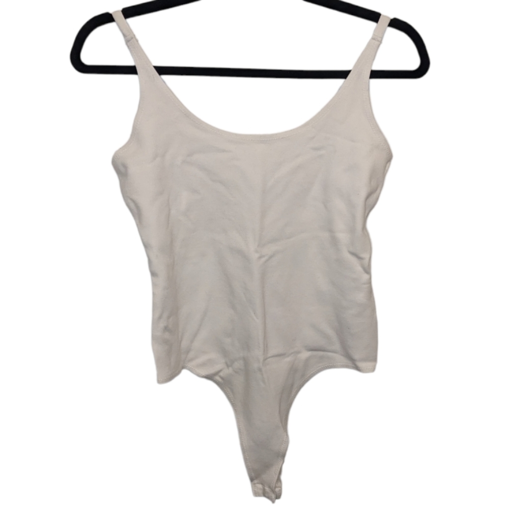Stella Luce White Stretch Bodysuit Size M 🤍✨